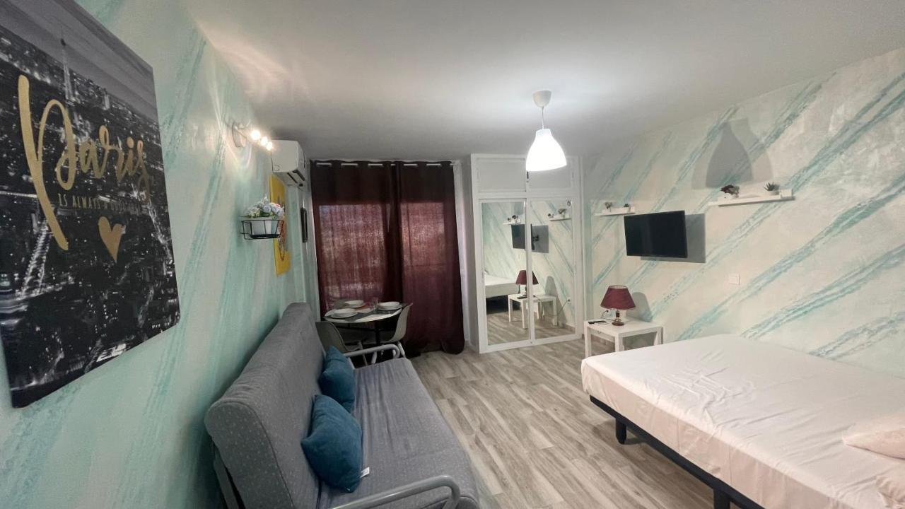 Estudio Jupiter Vista Al Mar Benalmádena Buitenkant foto