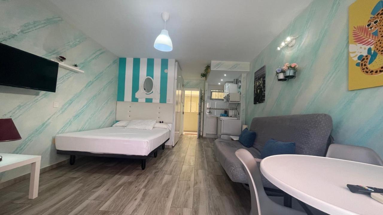Estudio Jupiter Vista Al Mar Benalmádena Buitenkant foto